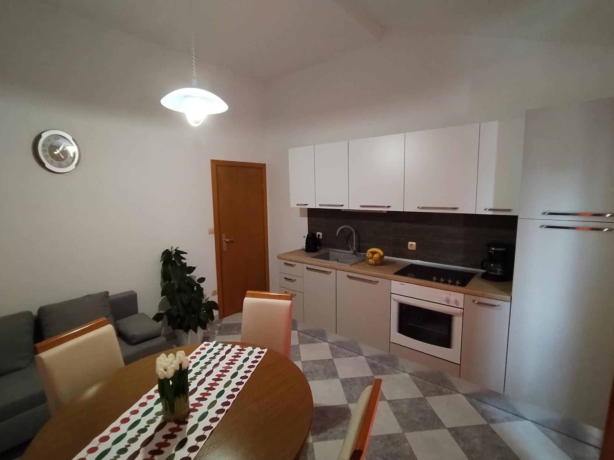 Apartments Katarina Бол Екстер'єр фото